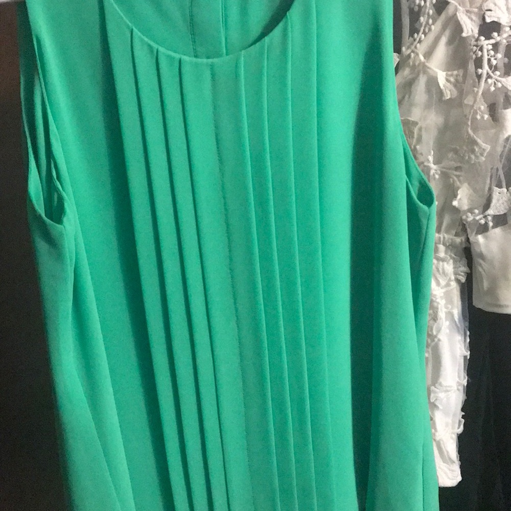 Green top